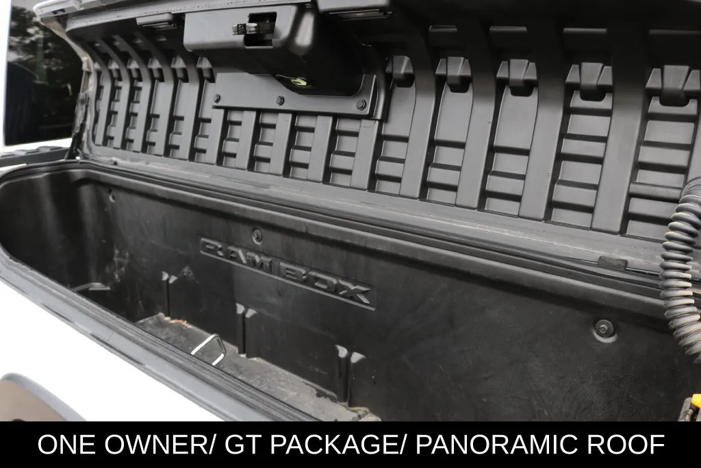 Ram 1500 photo 9