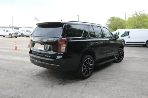 More photos of 2021 Chevrolet Tahoe RST at Covert Chrysler Dodge Jeep Ram, TX
