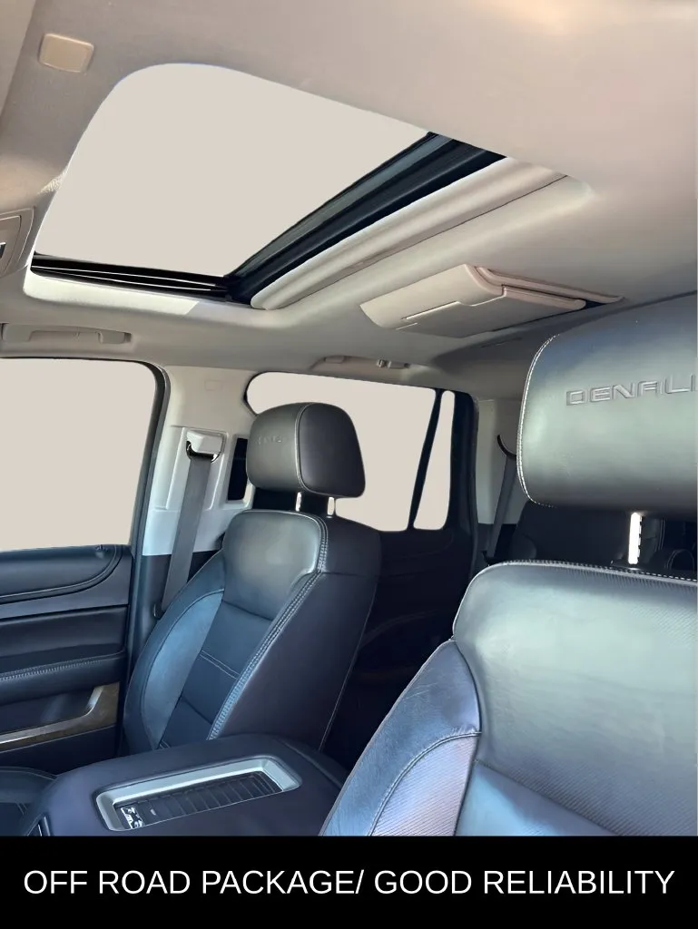 GMC Yukon photo 11