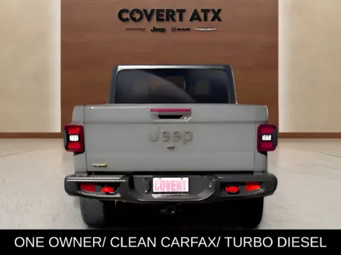 More photos of 2022 Jeep Gladiator Rubicon at Covert Chrysler Dodge Jeep Ram, TX