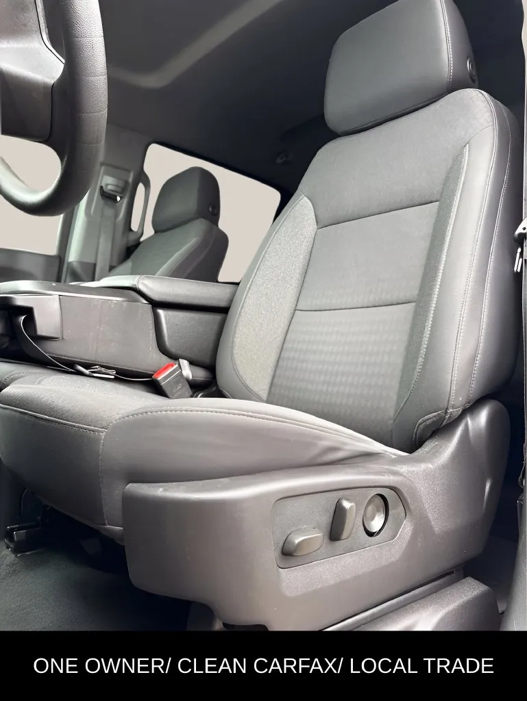 Chevrolet Silverado photo 14
