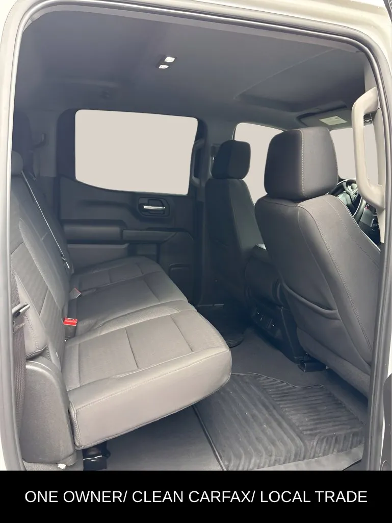 Chevrolet Silverado photo 16