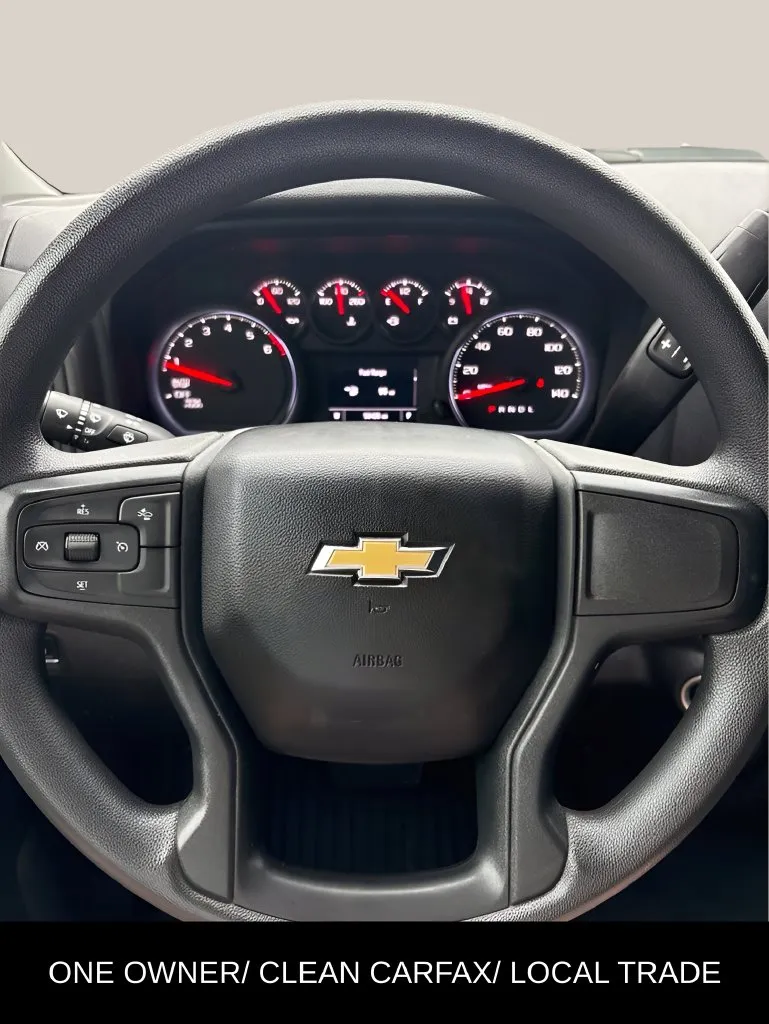 Chevrolet Silverado photo 20