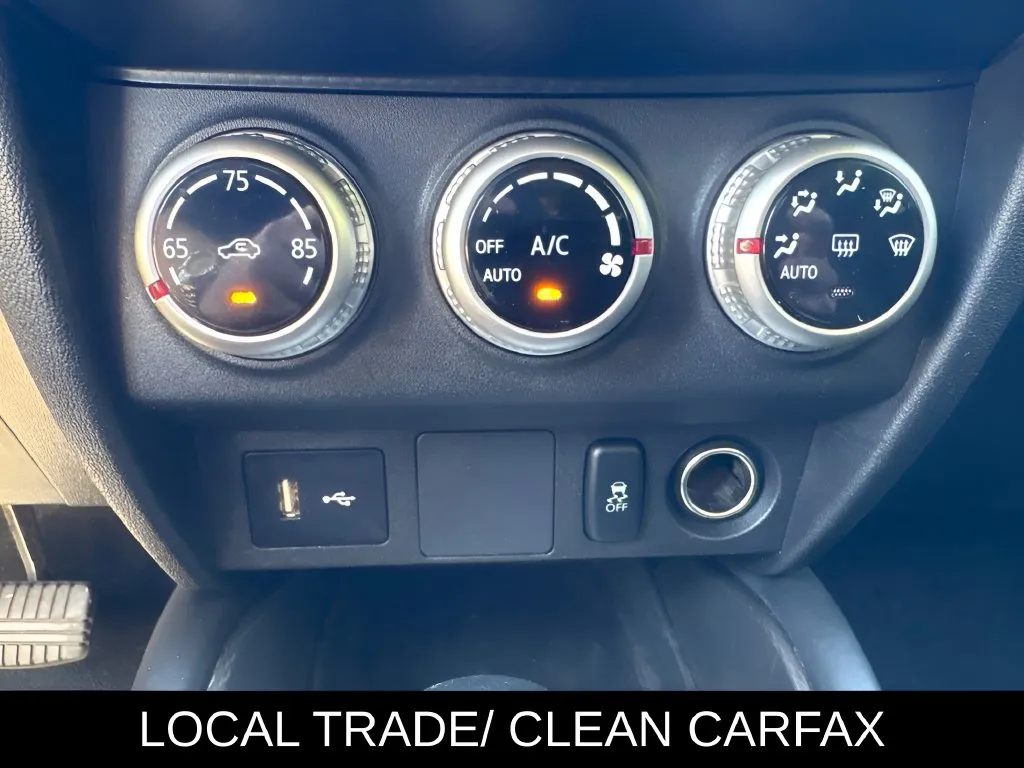 Mitsubishi Outlander Sport photo 14
