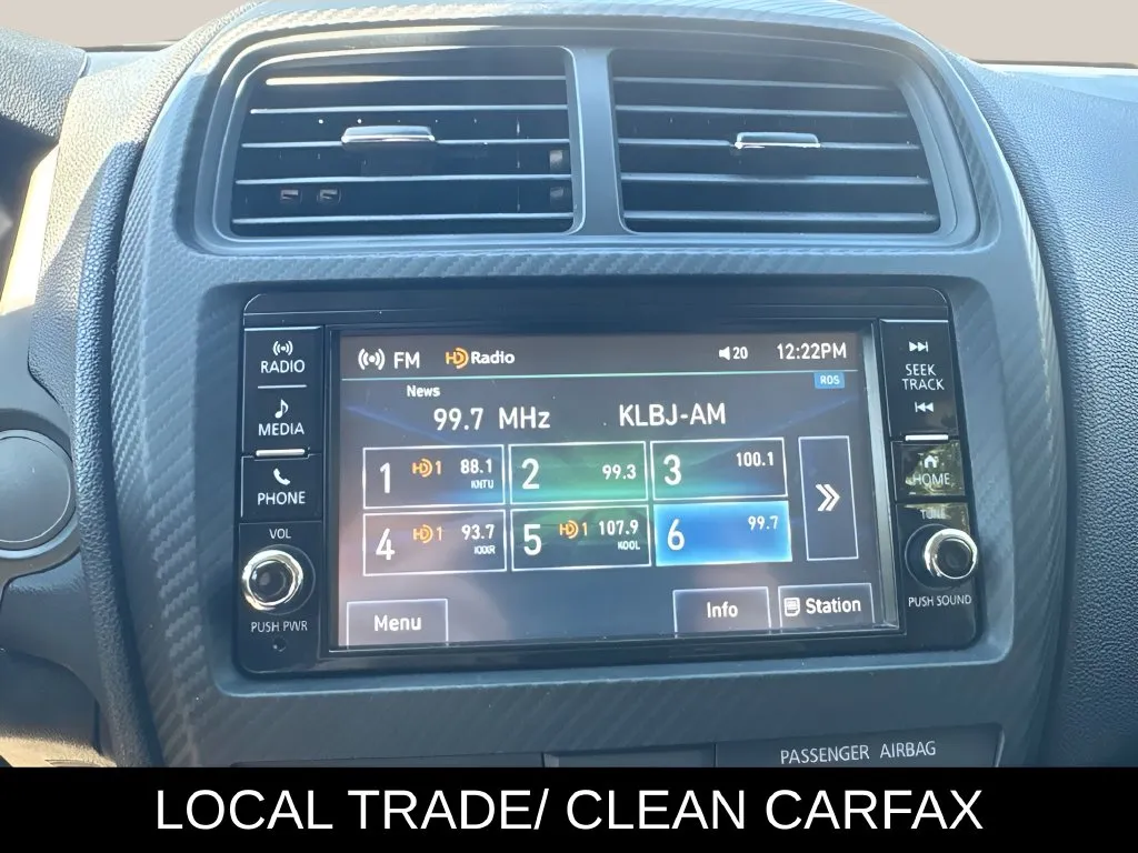 Mitsubishi Outlander Sport photo 15