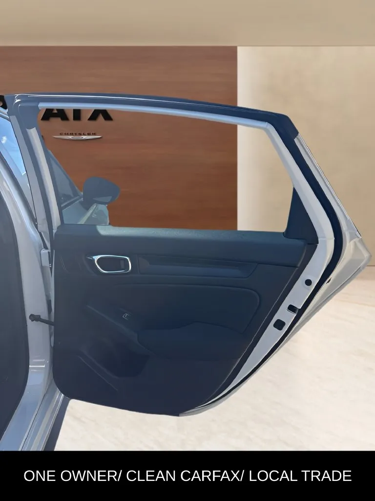 Honda Civic photo 18