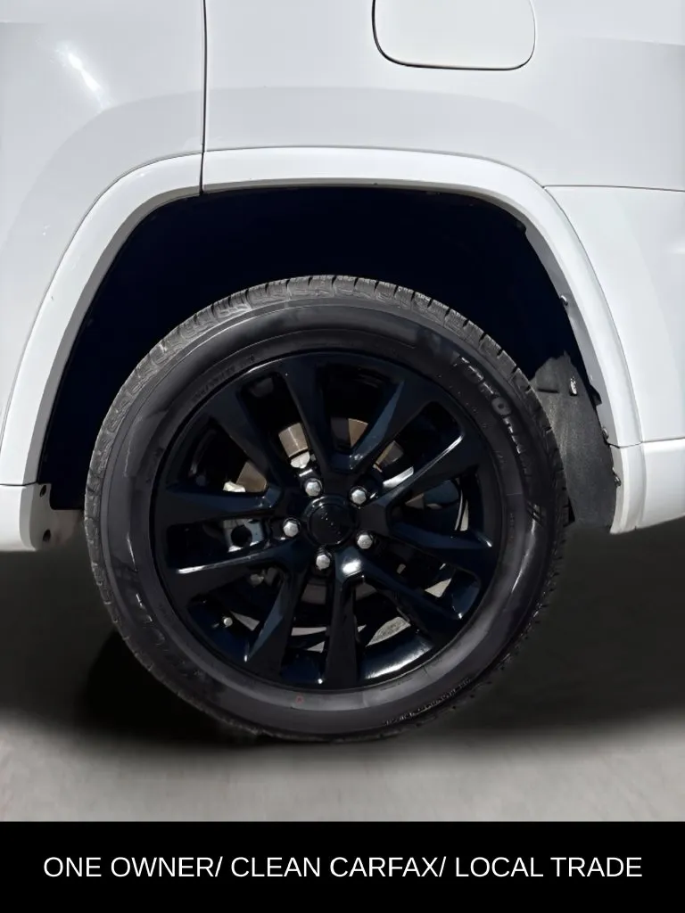 Jeep Grand Cherokee photo 9
