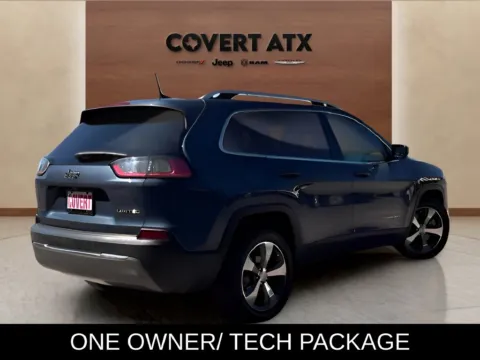 More photos of 2019 Jeep Cherokee Limited at Covert Chrysler Dodge Jeep Ram, TX