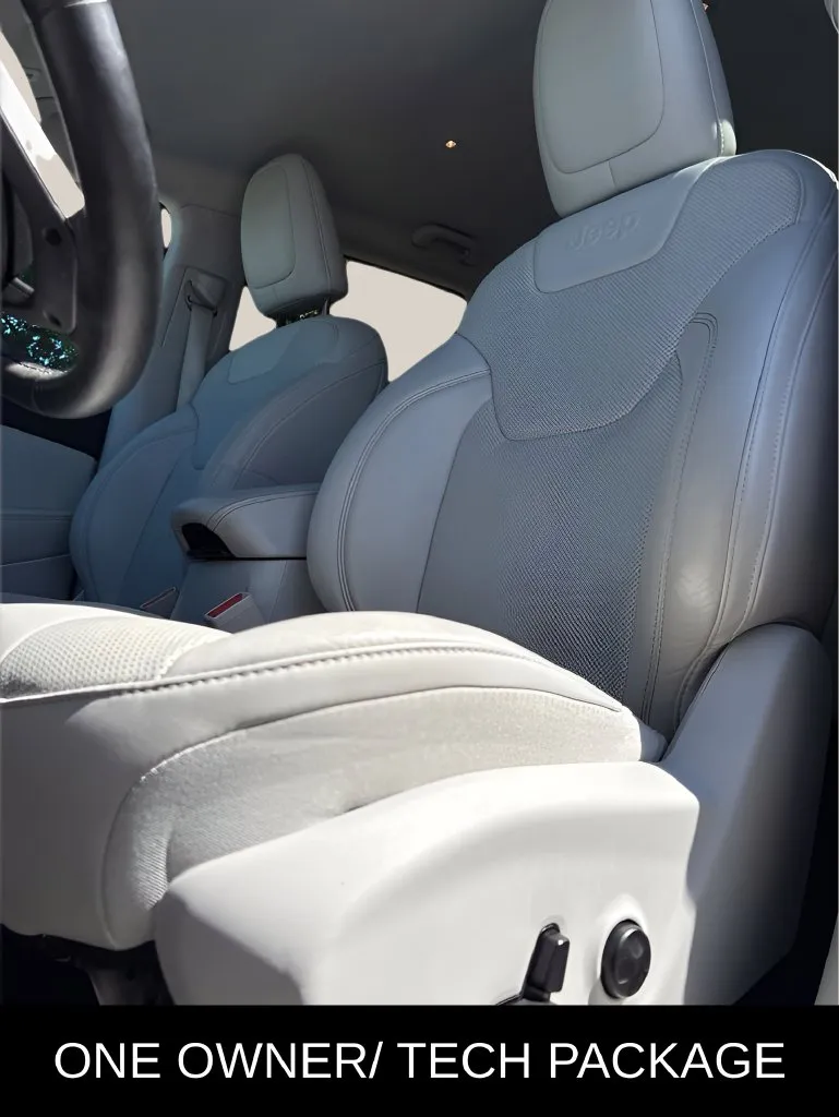 Jeep Cherokee photo 11