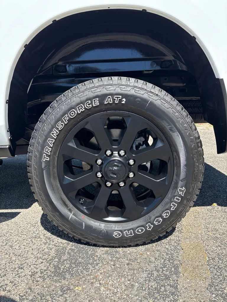 Ram 2500 photo 9