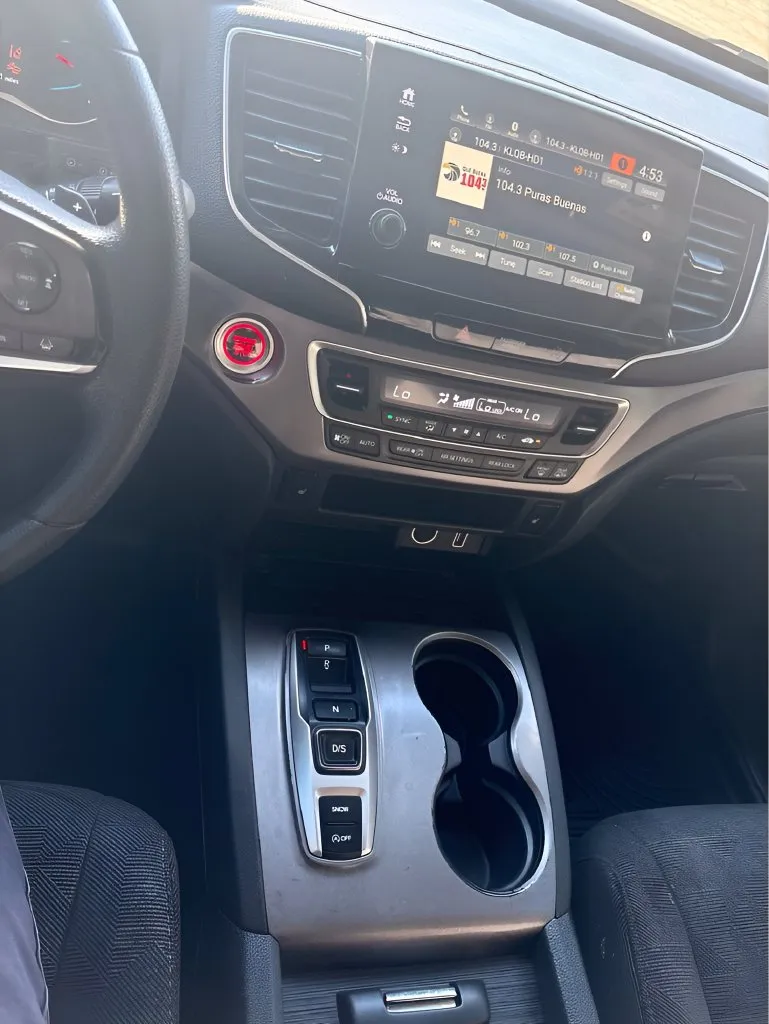 Honda Pilot photo 24