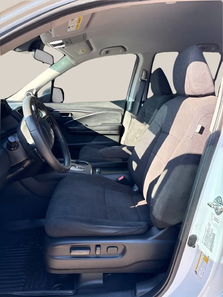 Honda Pilot photo 11