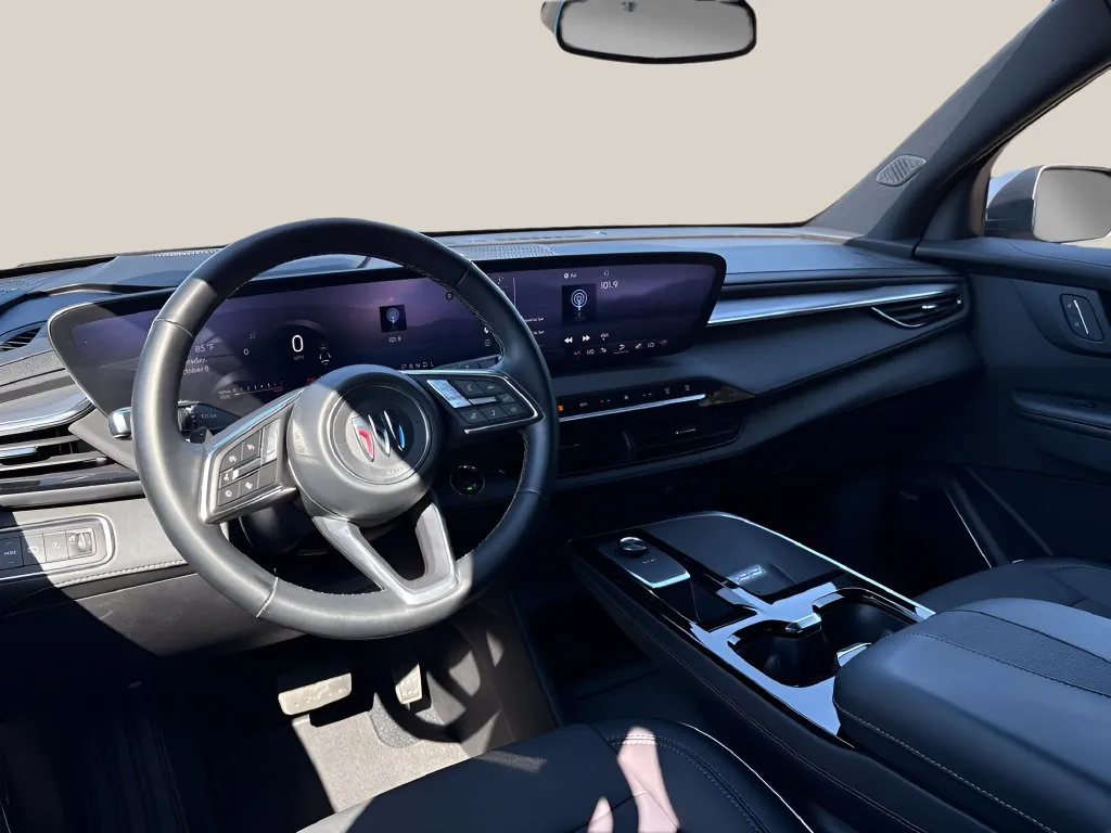 Buick Enclave photo 18