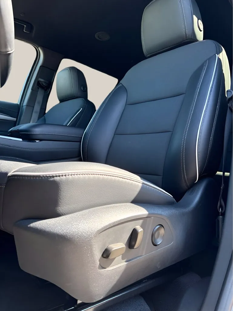 Buick Enclave photo 13