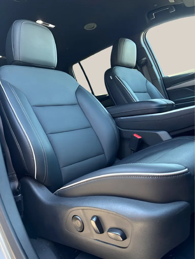Buick Enclave photo 25