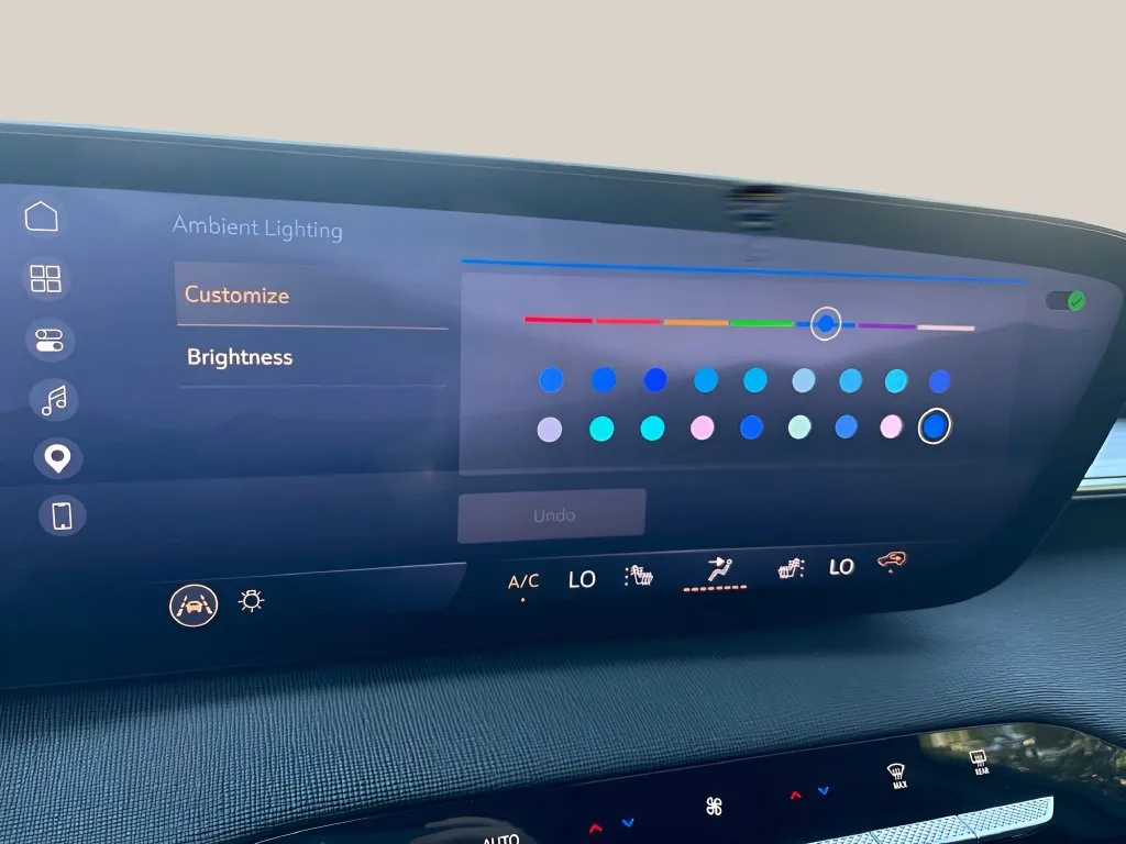 Buick Enclave photo 34