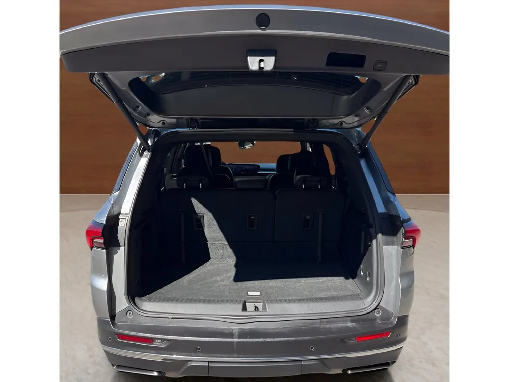 Buick Enclave photo 19