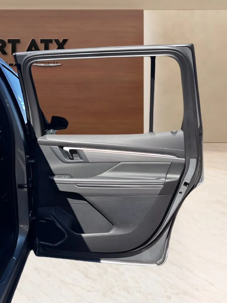 Buick Enclave photo 20