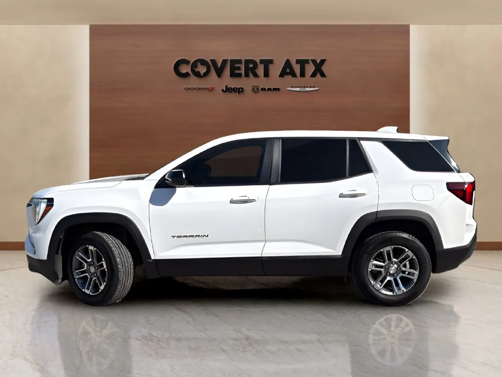 GMC Terrain photo 2