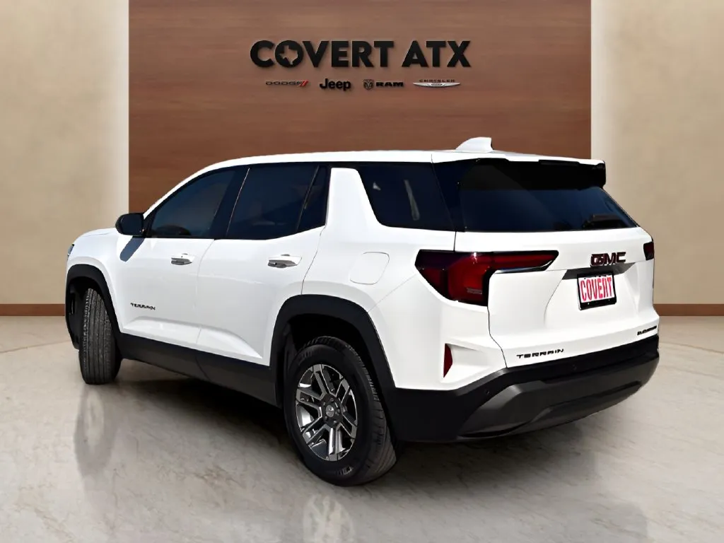 GMC Terrain photo 3