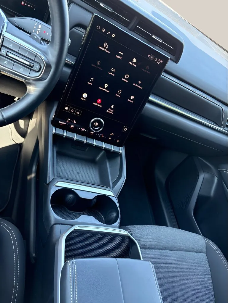 GMC Terrain photo 25