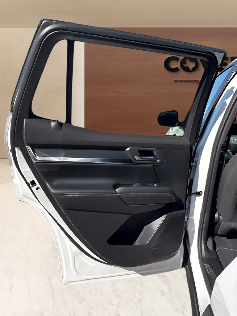 GMC Terrain photo 14