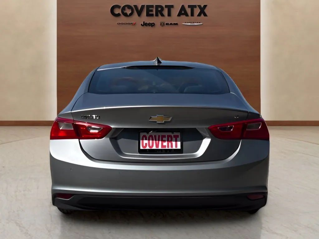 Chevrolet Malibu photo 4
