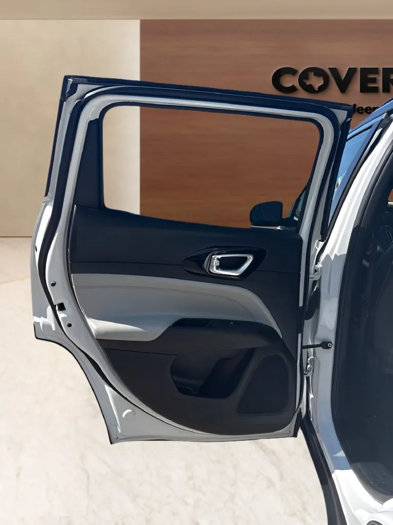 Jeep Compass photo 14