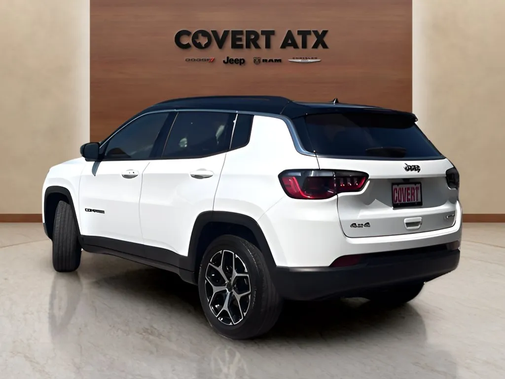 Jeep Compass photo 3
