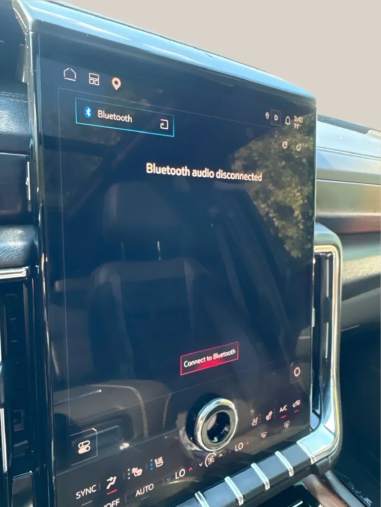 GMC Yukon photo 34