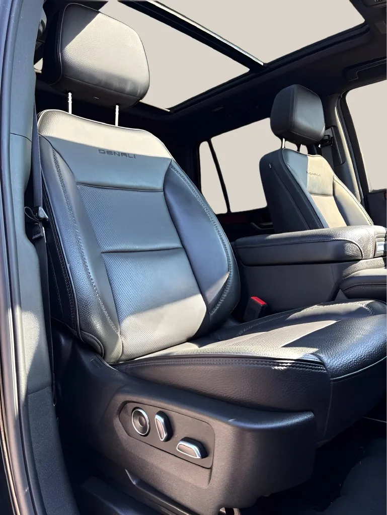 GMC Yukon photo 27