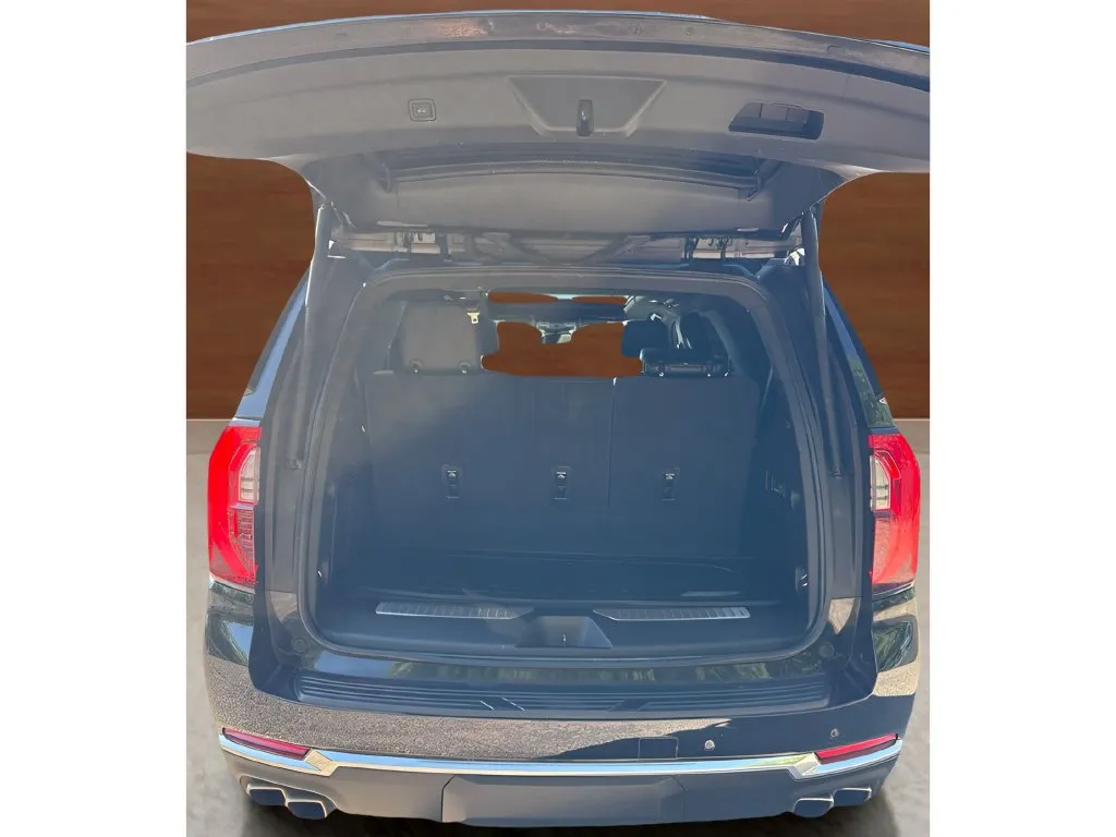 GMC Yukon photo 21
