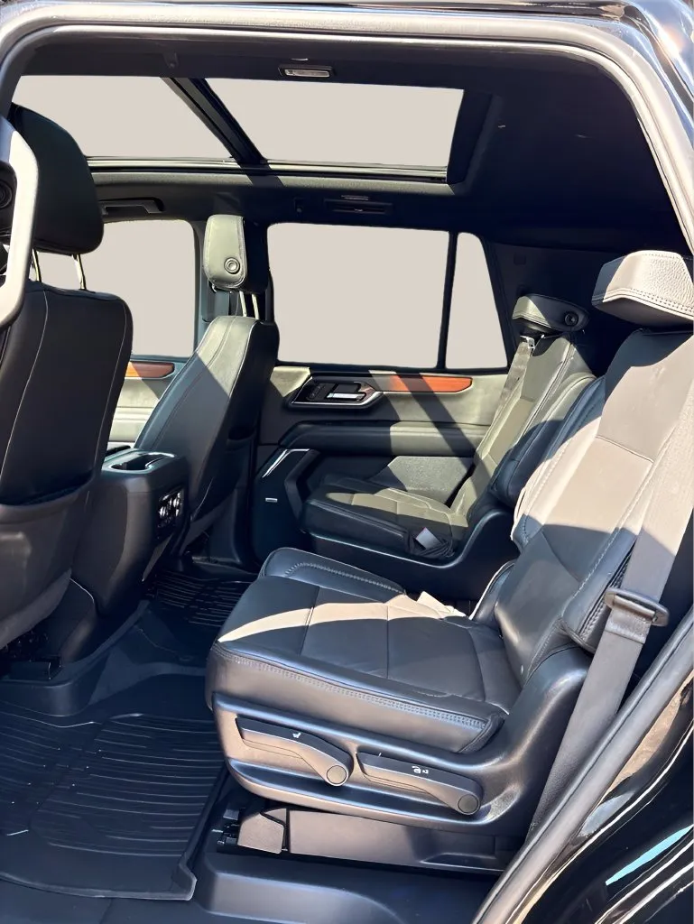 GMC Yukon photo 17