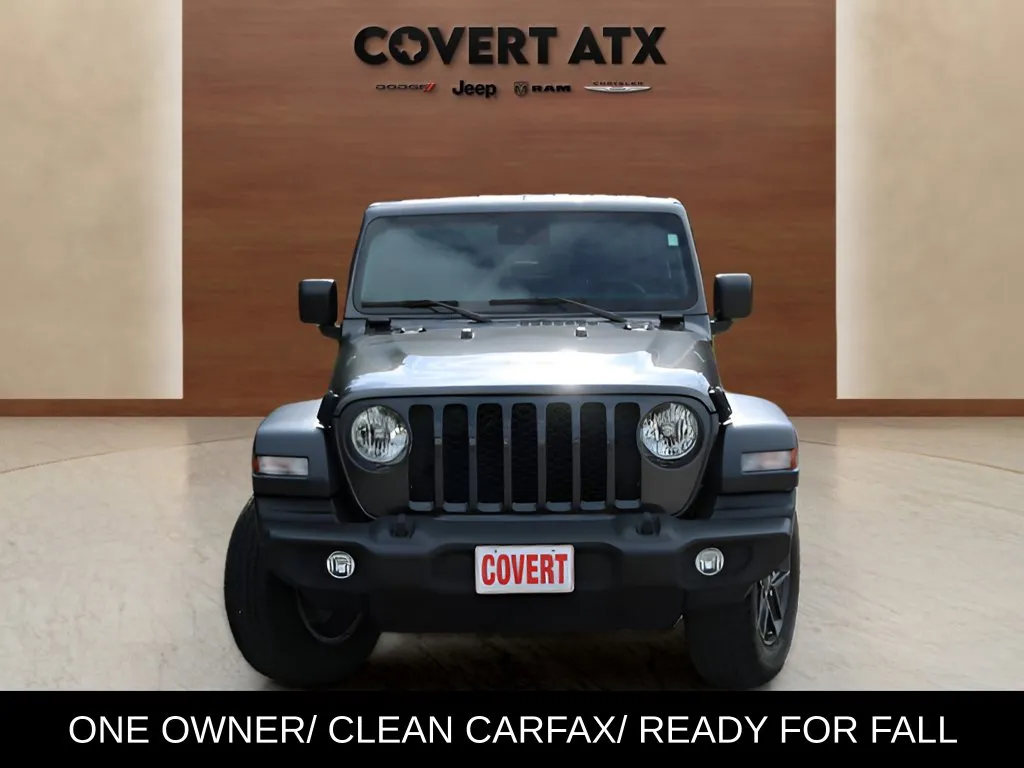 Jeep Wrangler photo 8