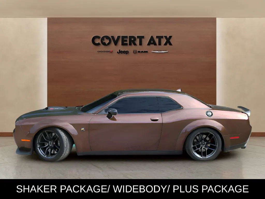 Dodge Challenger photo 2