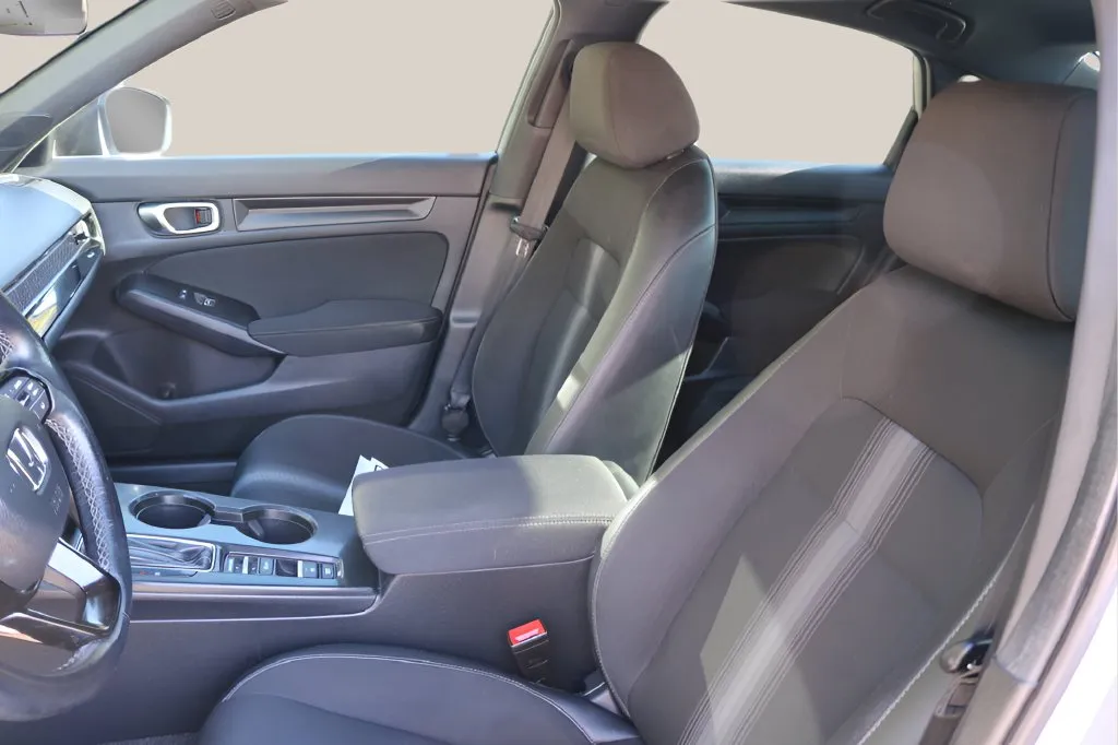 Honda Civic photo 12