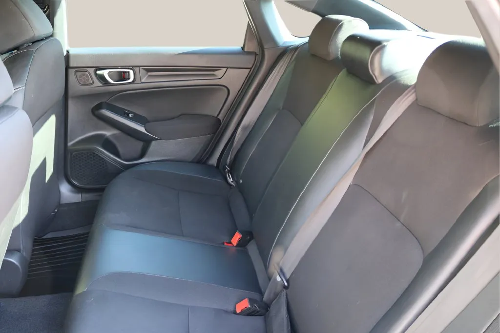 Honda Civic photo 15