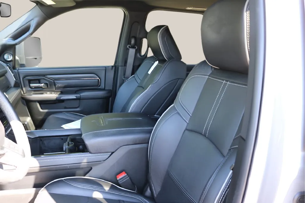 Ram 3500 photo 14