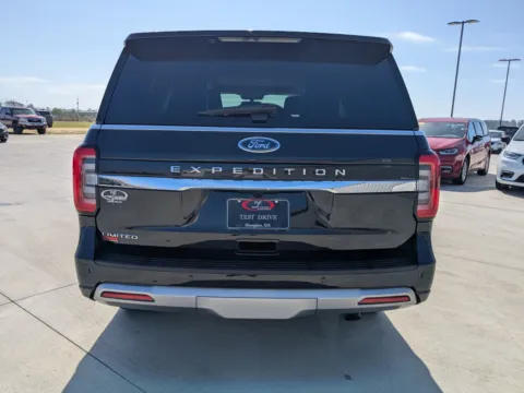 More photos of 2024 Ford Expedition Limited at Woody Folsom CDJR of Douglas, GA