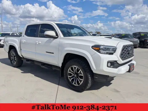White 2022 Toyota Tacoma TRD Off-Road for sale in Douglas, GA