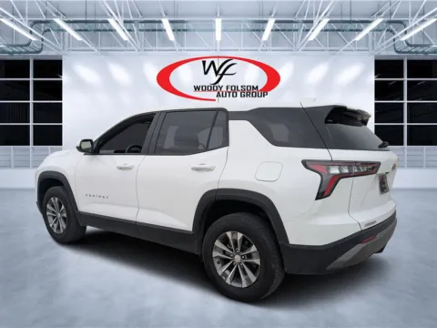 More photos of 2025 Chevrolet Equinox FWD LT at Woody Folsom CDJR of Douglas, GA