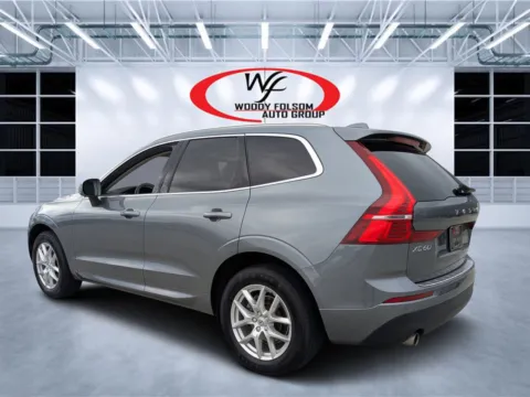 More photos of 2021 Volvo XC60 Momentum at Woody Folsom CDJR of Douglas, GA