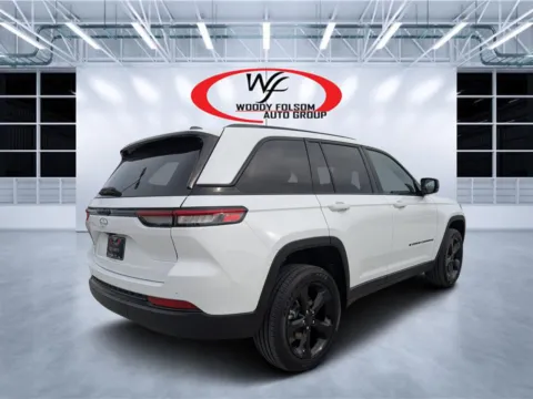 Another view of 2025 Jeep Grand Cherokee Altitude X for sale in Douglas, GA at Woody Folsom CDJR of Douglas