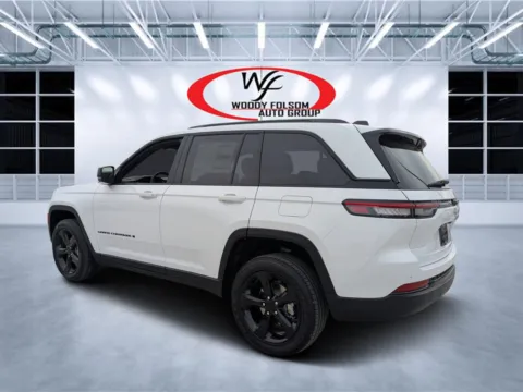 More photos of 2025 Jeep Grand Cherokee Altitude X at Woody Folsom CDJR of Douglas, GA