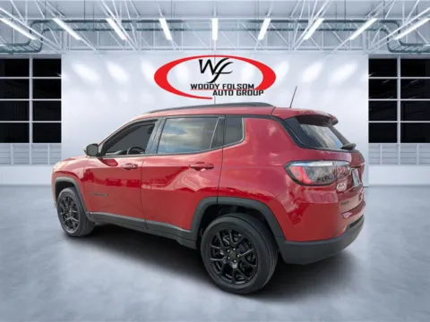 More photos of 2026 Jeep Compass Latitude Altitude at Woody Folsom CDJR of Douglas, GA