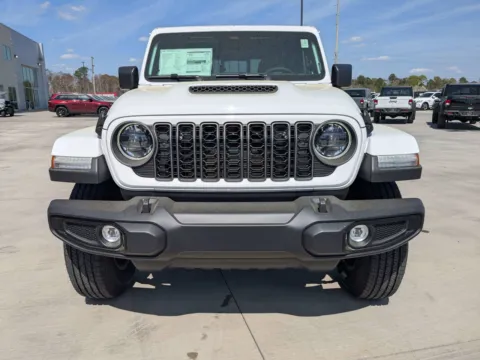 Another view of 2026 Jeep Gladiator Sport S for sale in Douglas, GA at Woody Folsom CDJR of Douglas