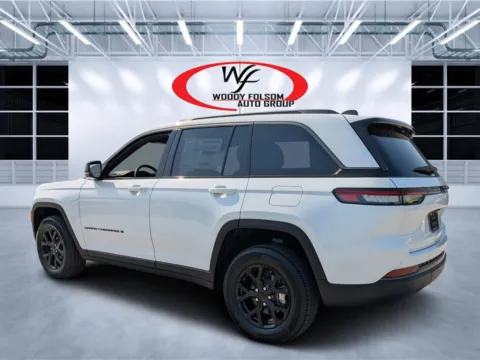More photos of 2026 Jeep Grand Cherokee Laredo Altitude at Woody Folsom CDJR of Douglas, GA