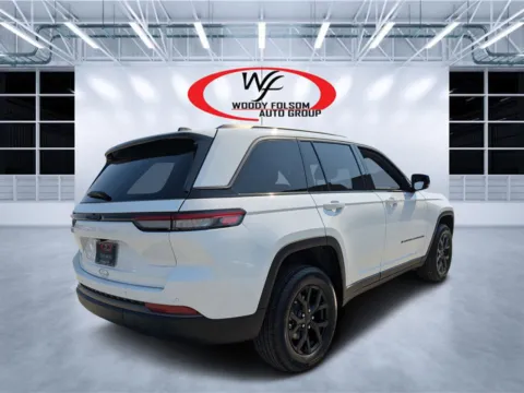 Another view of 2026 Jeep Grand Cherokee Laredo Altitude for sale in Douglas, GA at Woody Folsom CDJR of Douglas