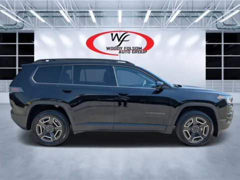 Photos of 2026 Jeep Cherokee Laredo for sale in Douglas, GA at Woody Folsom CDJR of Douglas