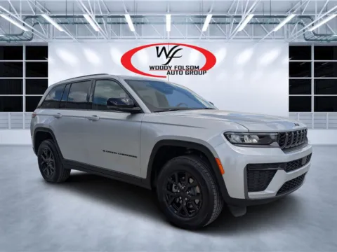 Photos of 2026 Jeep Grand Cherokee Laredo Altitude for sale in Douglas, GA at Woody Folsom CDJR of Douglas